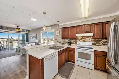 13999 Gulf Boulevard #406, Saint Petersburg, FL 33708 - Photo 12