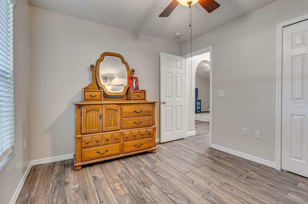 6401 Gondola Dr, Riverview FL  33578-1309 exterior