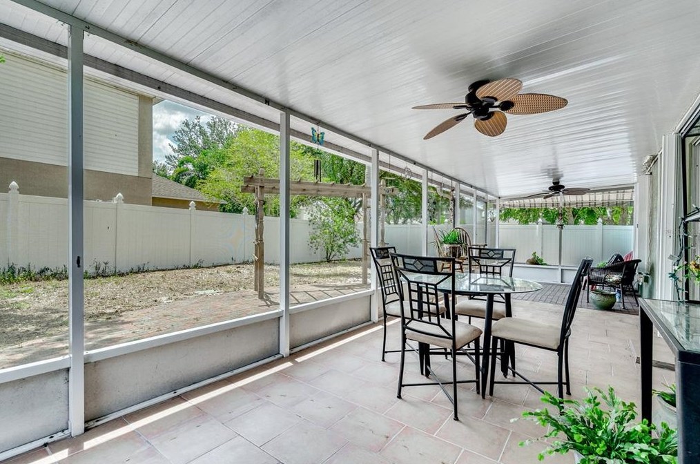 6401 Gondola Dr, Riverview FL  33578-1309 exterior