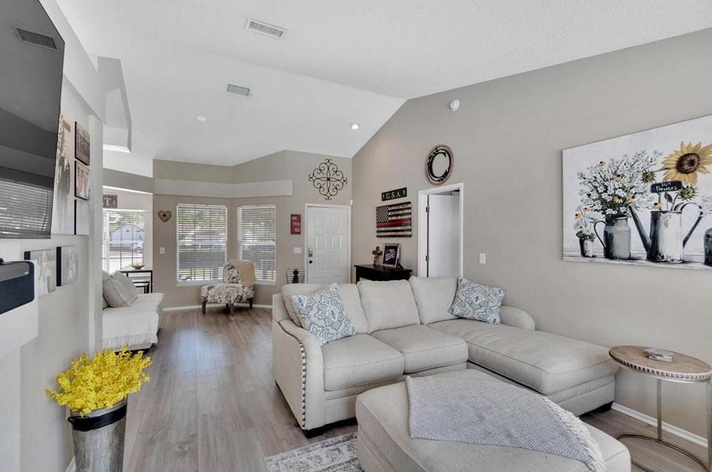 3133 Emerson Pl, Plant City FL  33566-9533 exterior