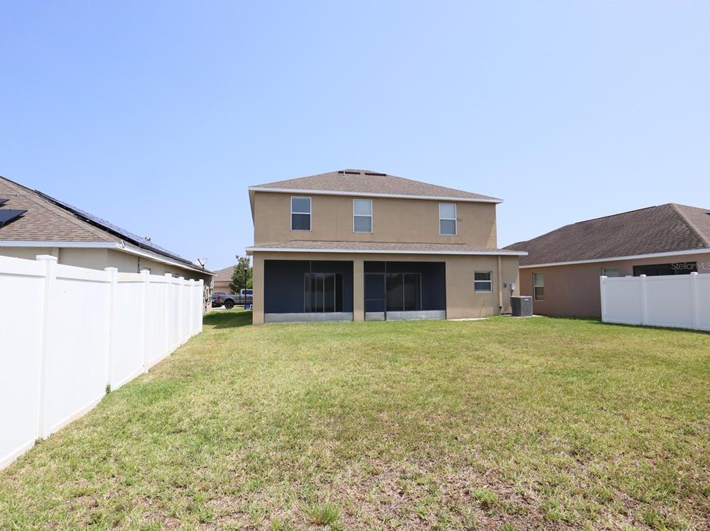 2360 Dovesong Trace Dr, Ruskin FL  33570-5113 exterior