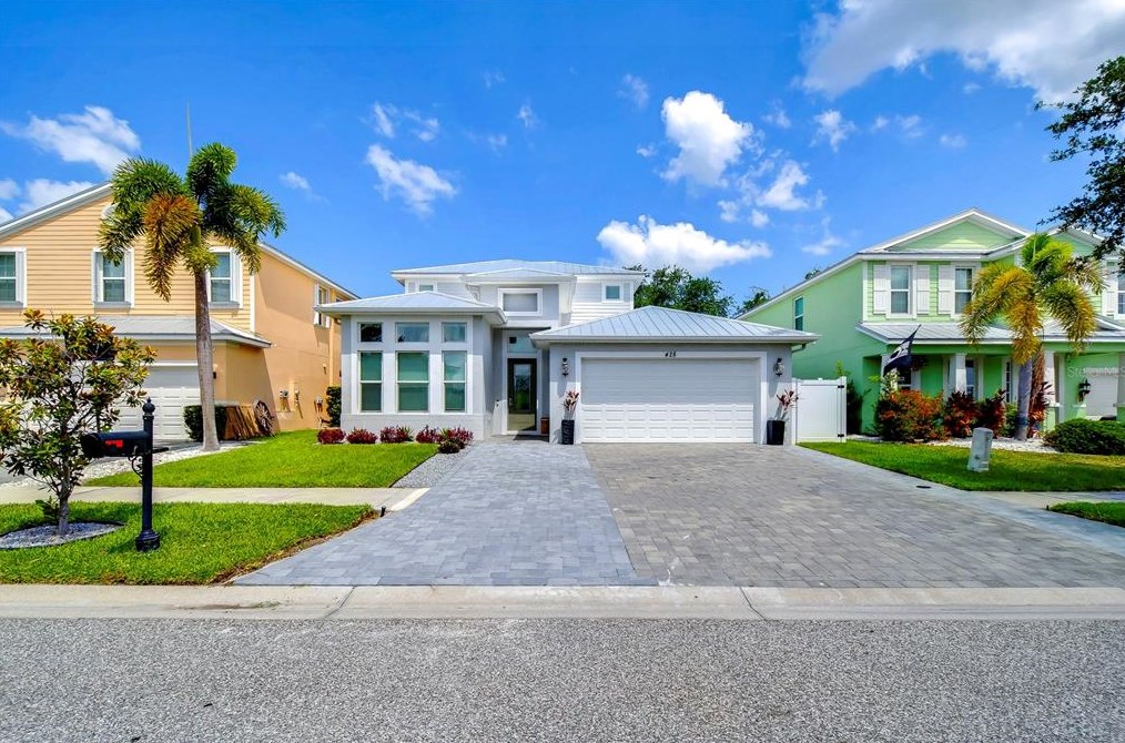 428 Bahama Grande Blvd, Ruskin, FL 33572-2551