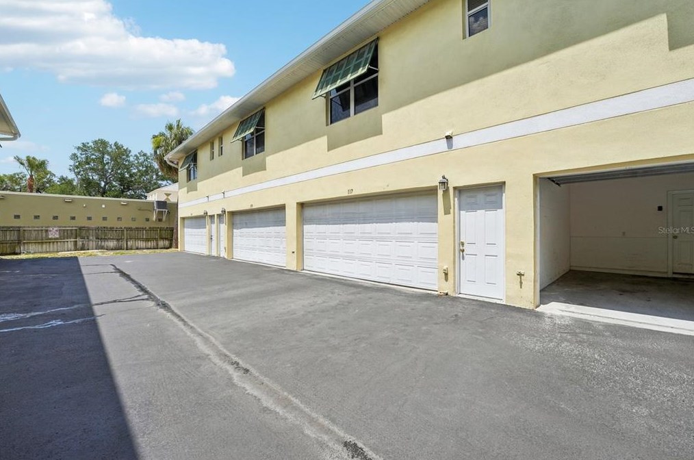 117 Key Haven Ct, Tampa FL 33606-1954 exterior