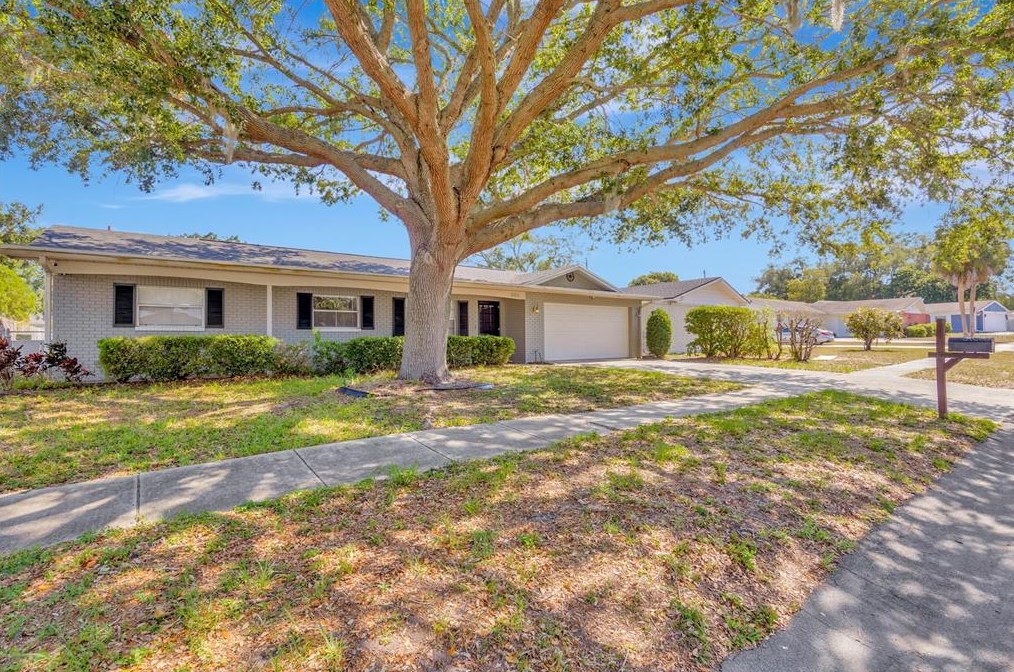603 Queens Loop, Lakeland, FL 33803-4626