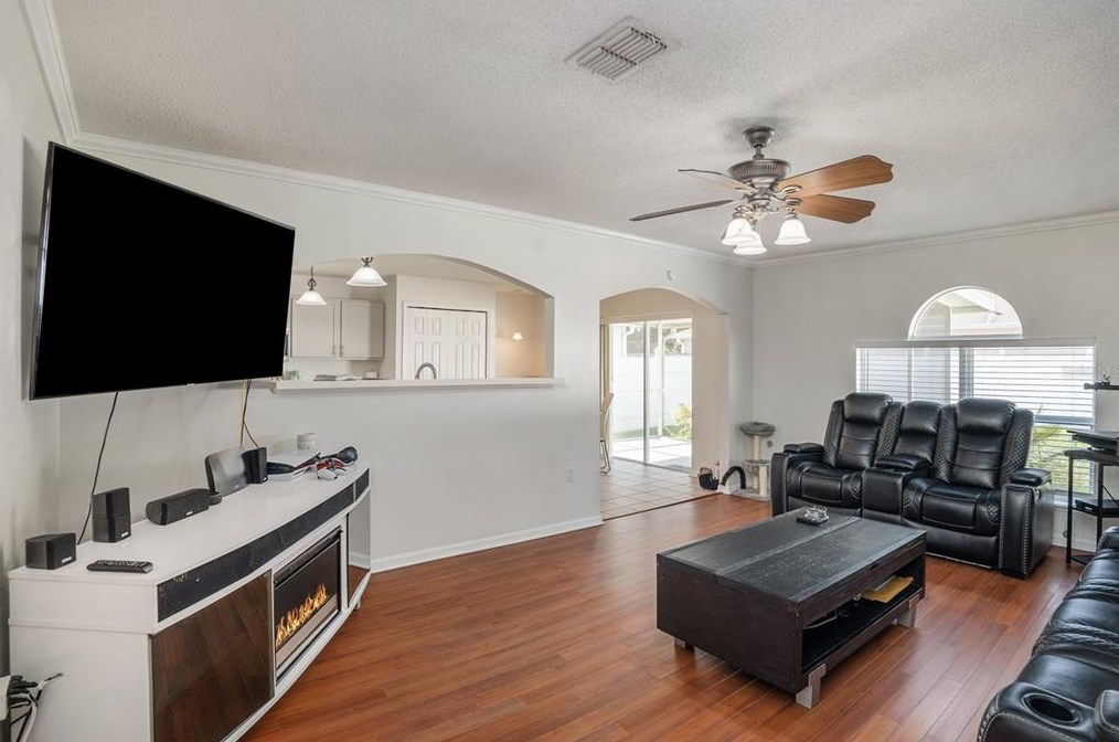 6538 Tabogi Trl, Zephyrhills FL 33545-1362 exterior