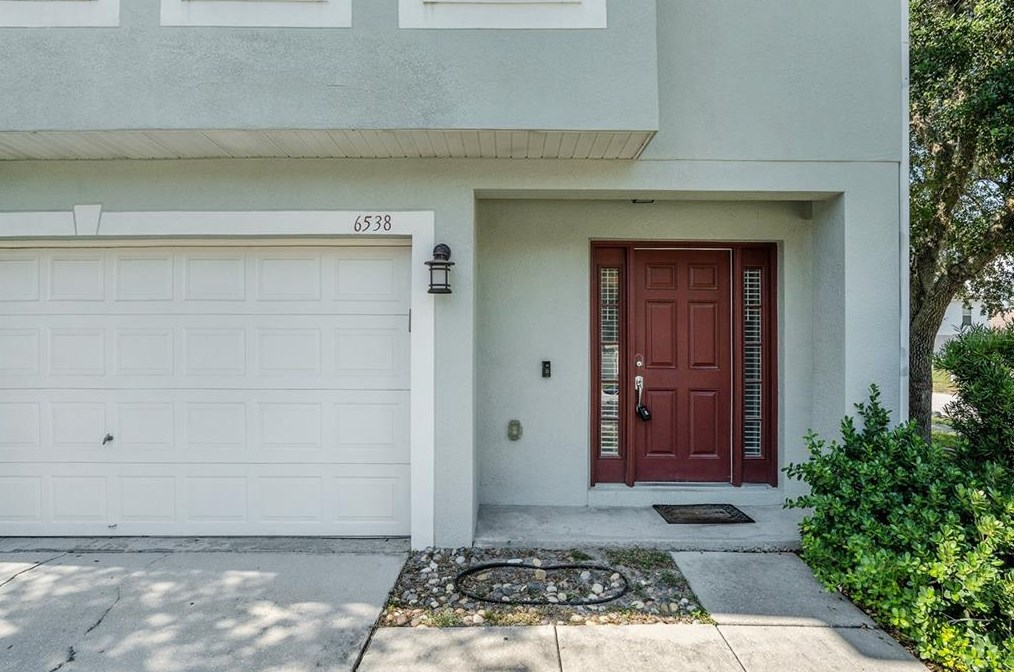 6538 Tabogi Trl, Zephyrhills FL 33545-1362 exterior