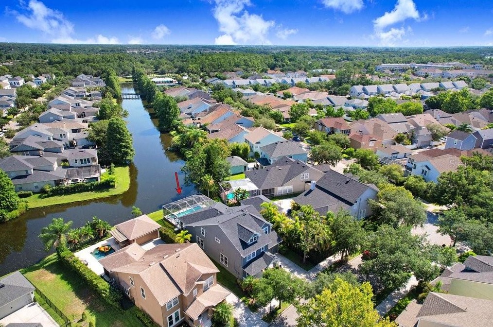 10027 Brompton Dr, Tampa FL 33626-5125 exterior