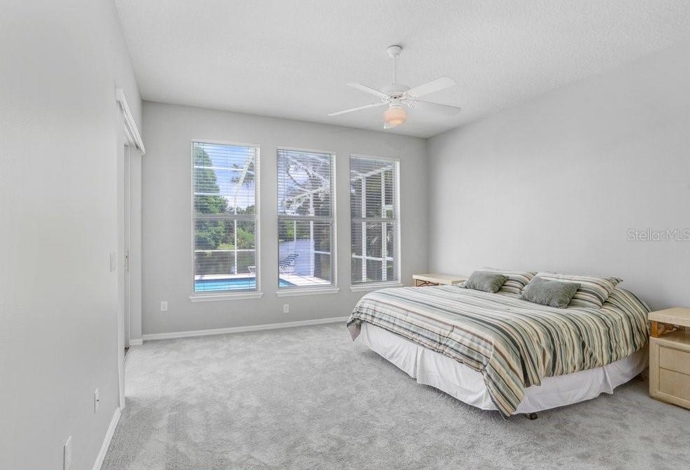 10027 Brompton Dr, Tampa FL 33626-5125 exterior