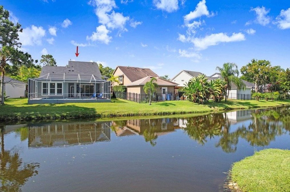 10027 Brompton Dr, Tampa FL 33626-5125 exterior