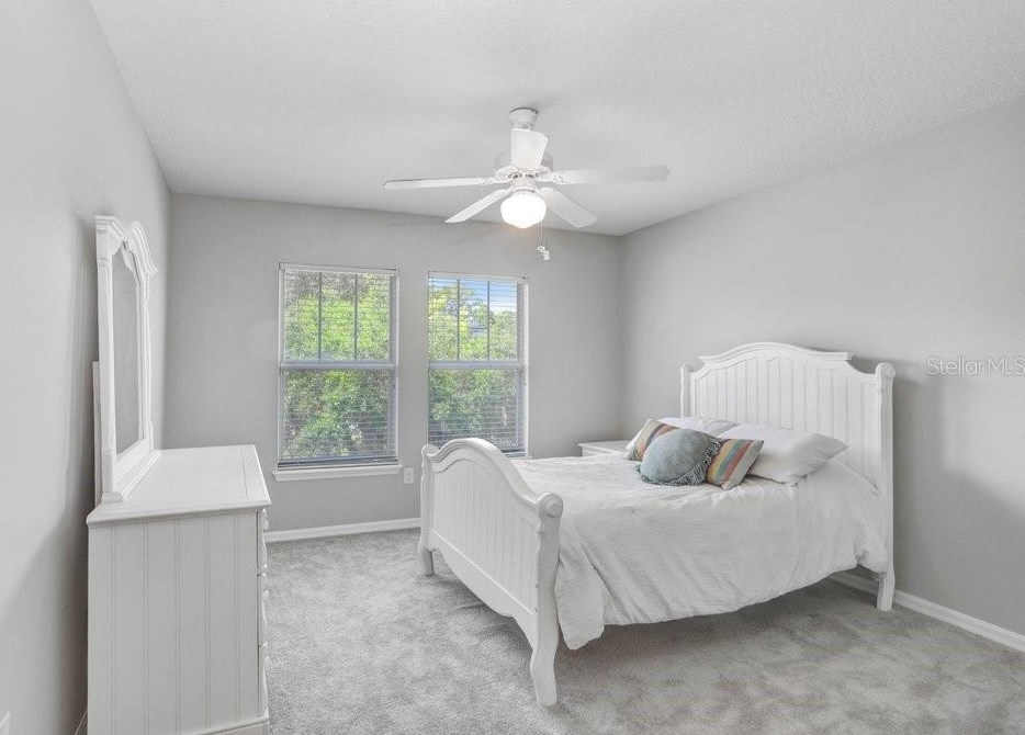 10027 Brompton Dr, Tampa FL 33626-5125 exterior