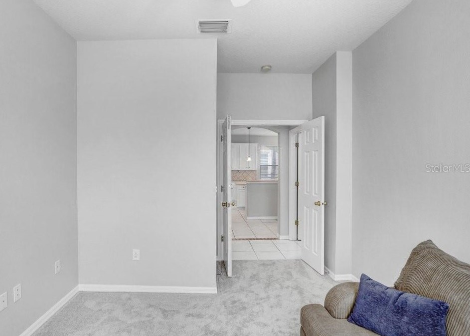 10027 Brompton Dr, Tampa FL 33626-5125 exterior