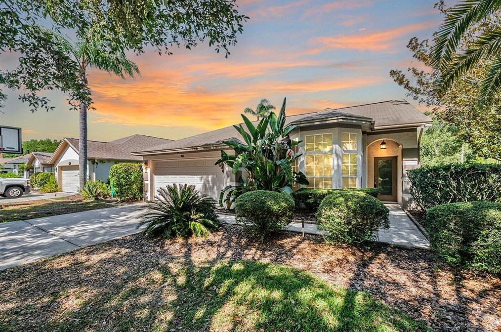 863 Crestridge Cir, Tarpon Springs, FL 34688-9215