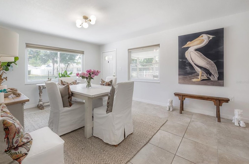 826 90th Ave, Saint Petersburg FL  33702-3024 exterior