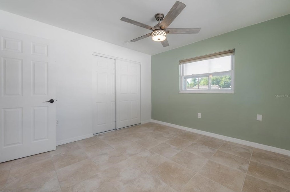 826 90th Ave, Saint Petersburg FL  33702-3024 exterior