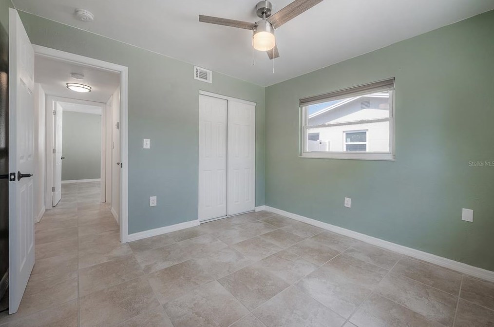 826 90th Ave, Saint Petersburg FL  33702-3024 exterior