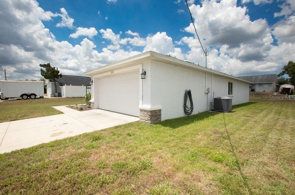 11524 Norvell Rd, Brooksville FL  34609-1847 exterior