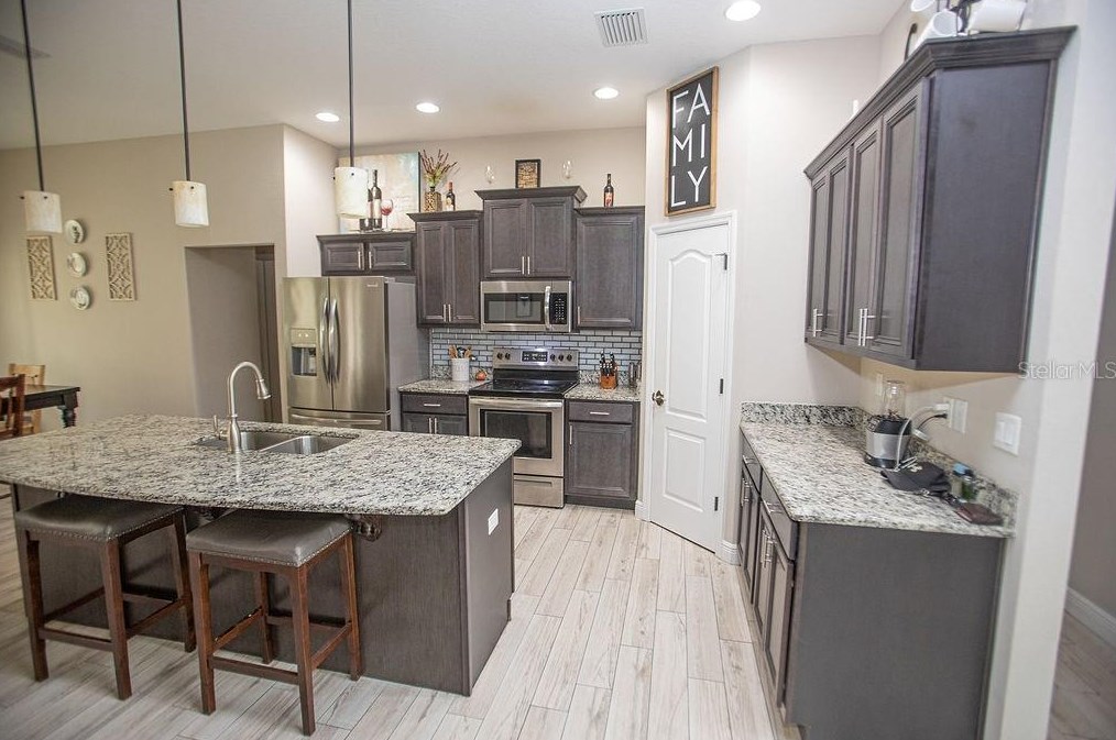 11524 Norvell Rd, Brooksville FL  34609-1847 exterior