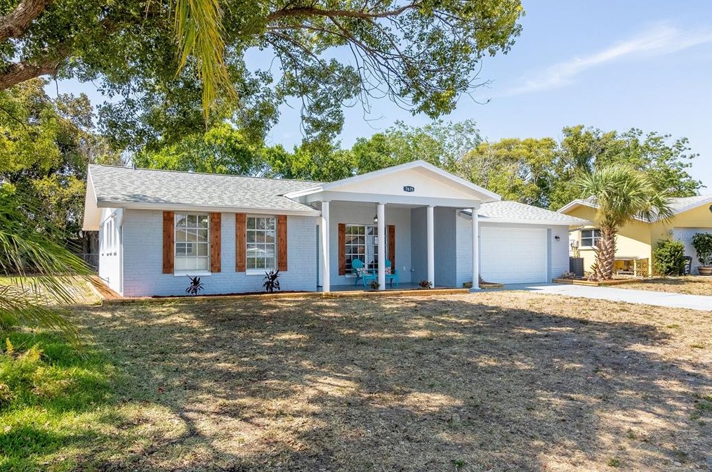 7615 Rosewood Dr, Port Richey, FL 34668-3296