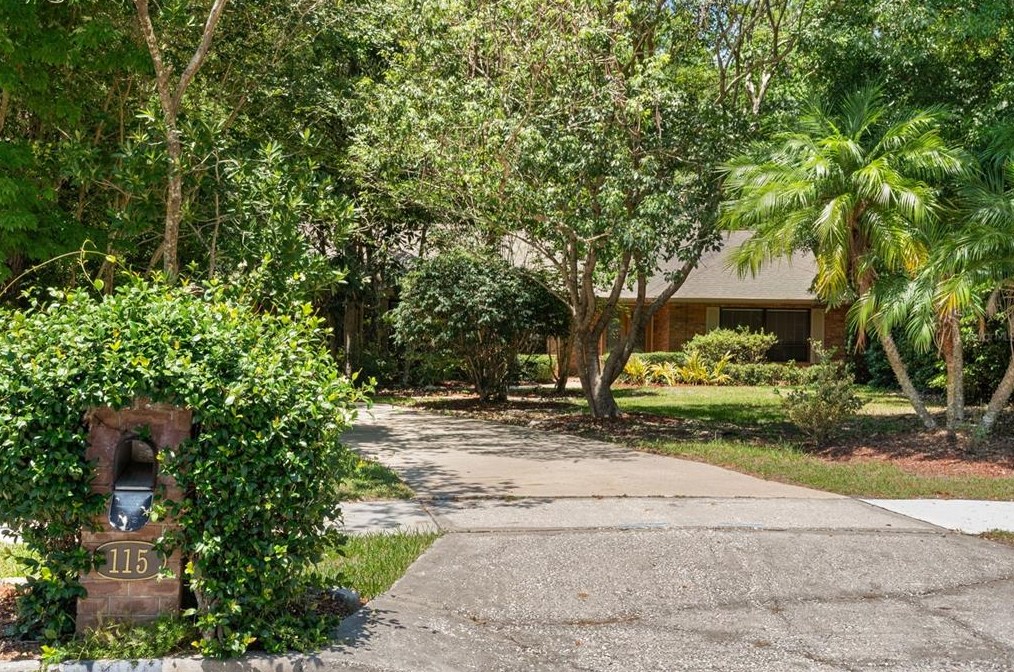 115 Frst Pt Ln, Longwood FL  32779-3710 exterior