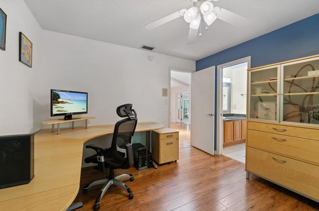 115 Frst Pt Ln, Longwood FL  32779-3710 exterior