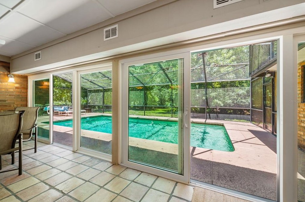 115 Frst Pt Ln, Longwood FL  32779-3710 exterior