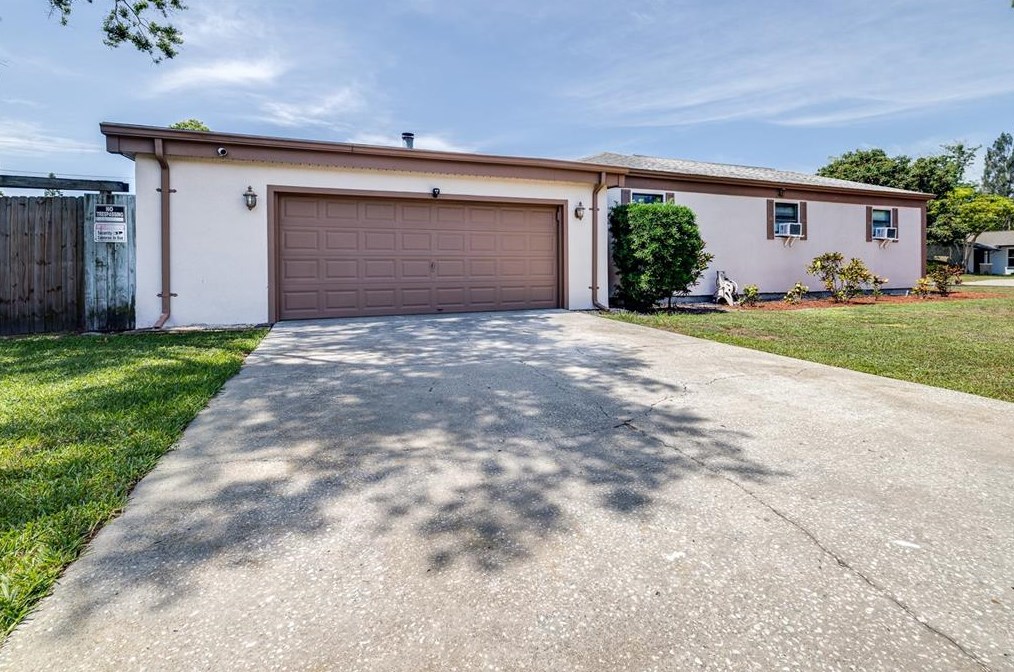 4361 45th St N, Saint Petersburg, FL 33714