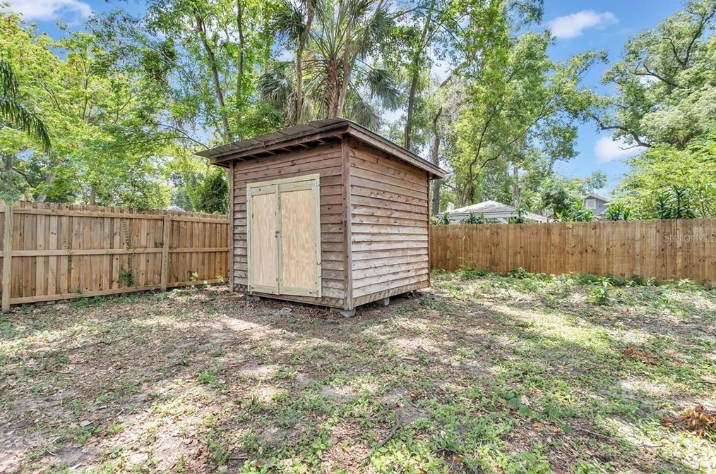 310 Alfred St, Tampa FL 33603-5501 exterior