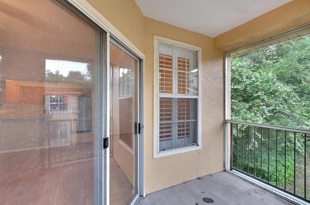 5125 Palm Springs Blvd, Tampa FL 11105-5020 exterior