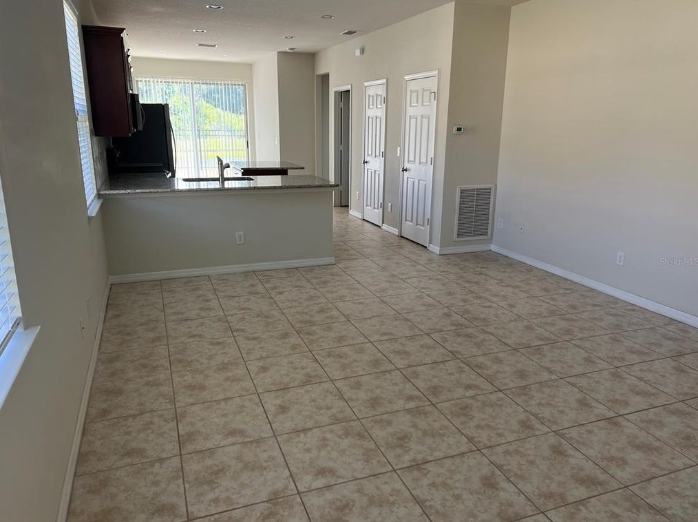 5931 Sweet Birch Dr, Riverview FL  33578-8683 exterior