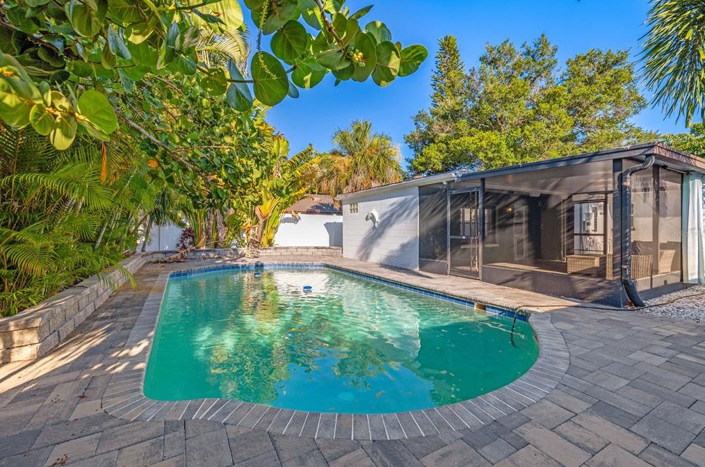 4509 2nd Ave N, Saint Petersburg, FL 33713