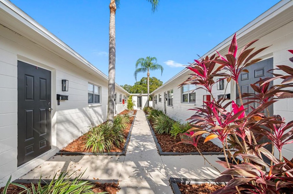 621 88th Ave N #621-4, Saint Petersburg, FL 33702