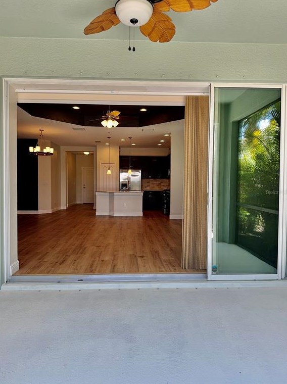 13518 Circa Crossing Dr, Lithia FL  33547 exterior
