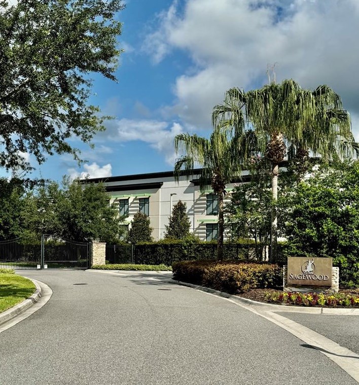 13518 Circa Crossing Dr, Lithia FL  33547 exterior