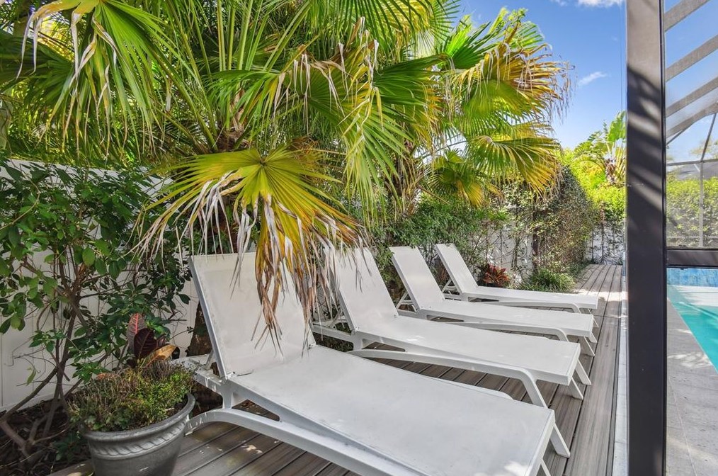 3616 Leona St, Tampa FL exterior