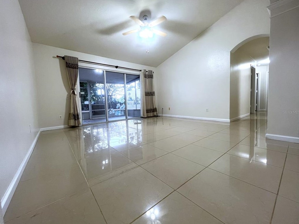 10431 Hunters Haven Blvd, Riverview FL 33578-3362 exterior