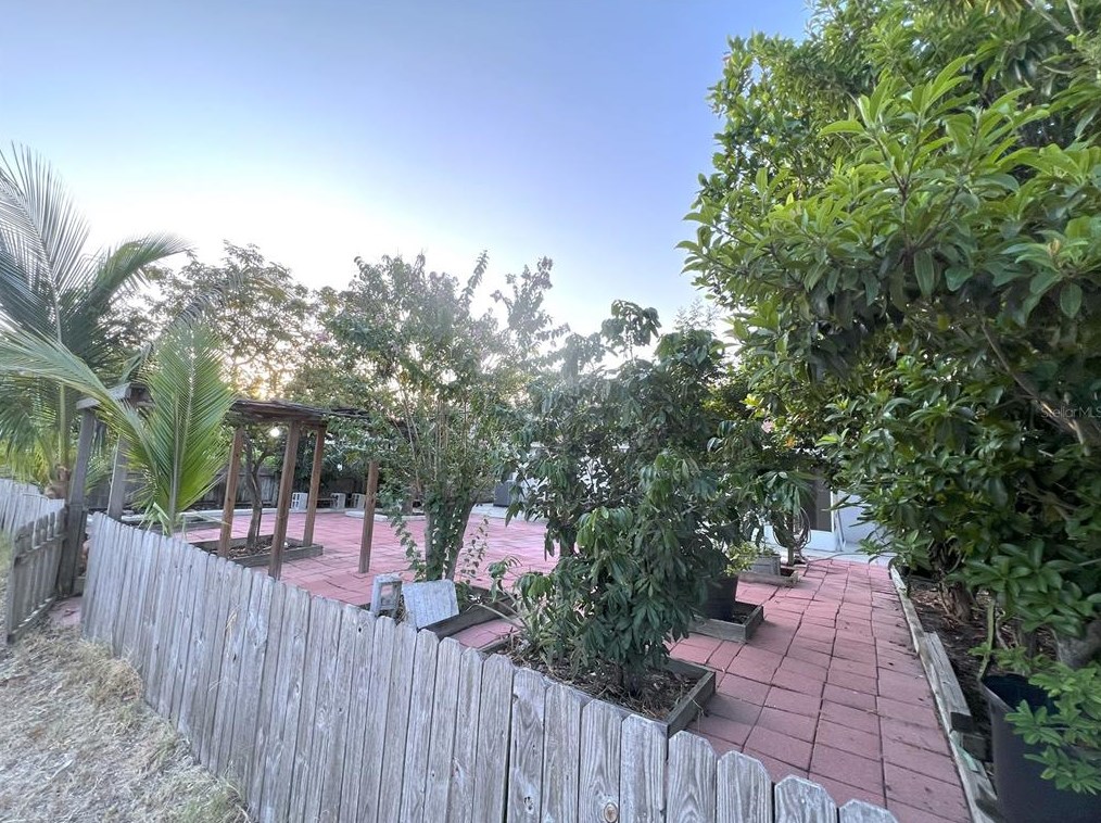 10431 Hunters Haven Blvd, Riverview FL 33578-3362 exterior