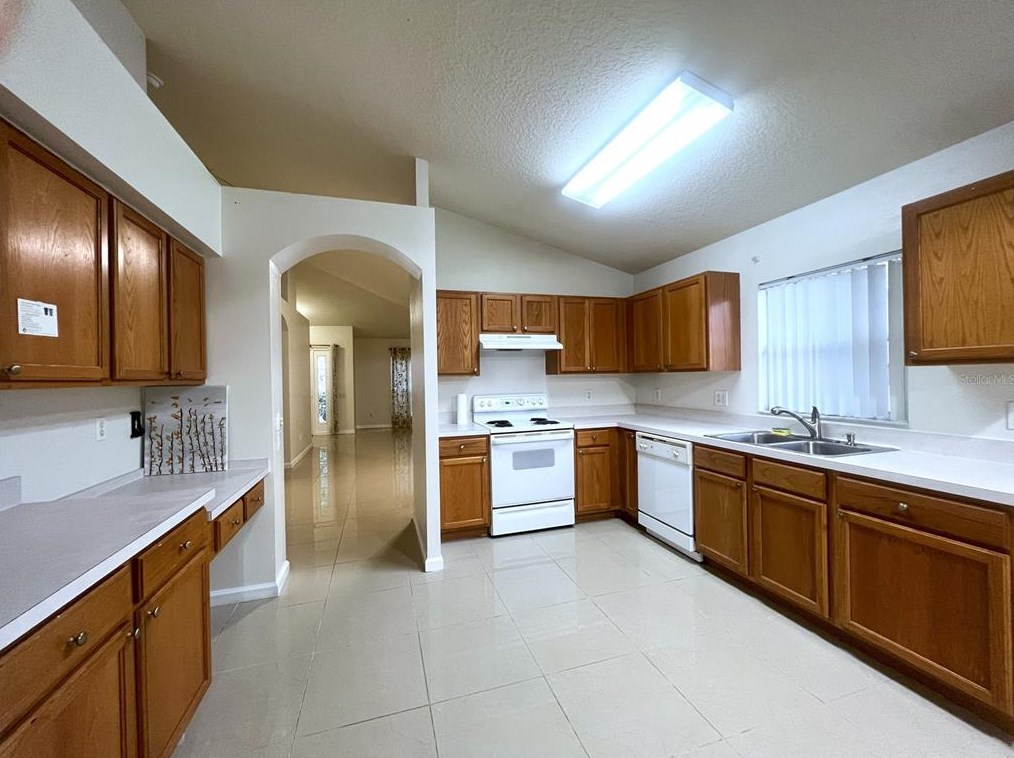 10431 Hunters Haven Blvd, Riverview FL 33578-3362 exterior