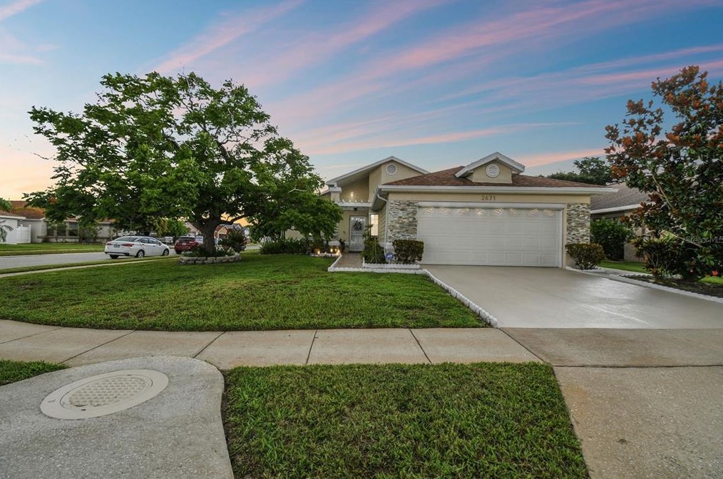2671 Horseshoe Bay Dr, Kissimmee, FL 34741-1696
