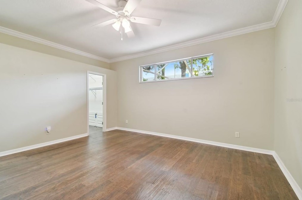 8635 Alexandra Arbor Ln, Tampa FL 33637-6330 exterior