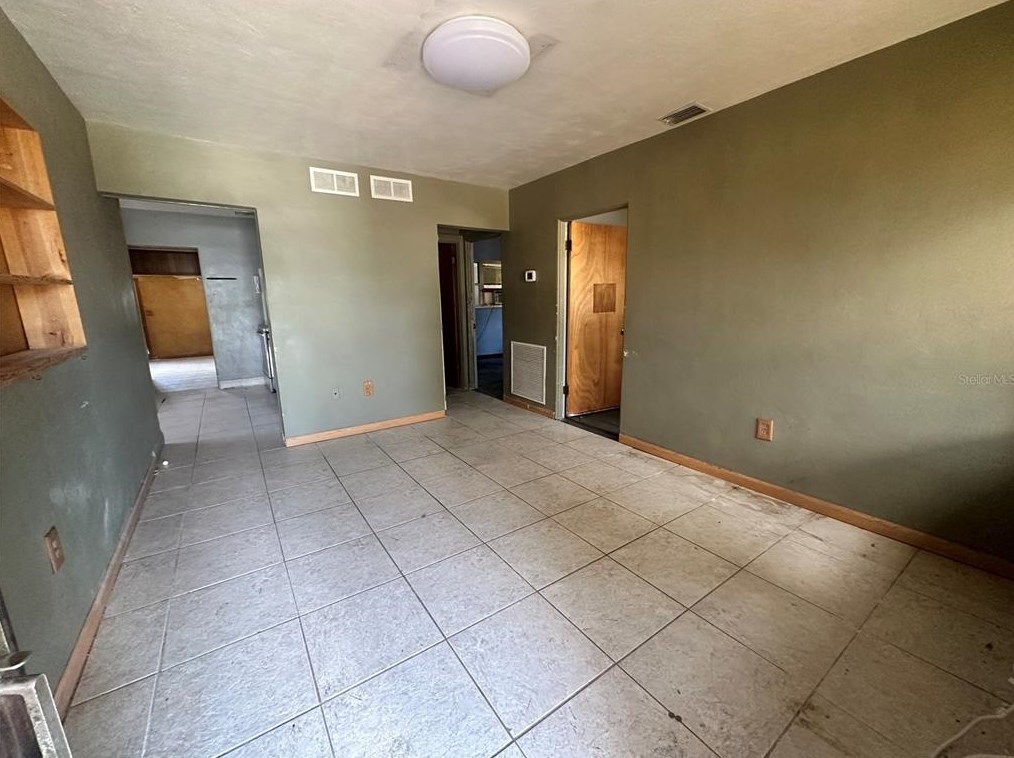 7173 63rd St, Pinellas Park, FL 33781-4037
