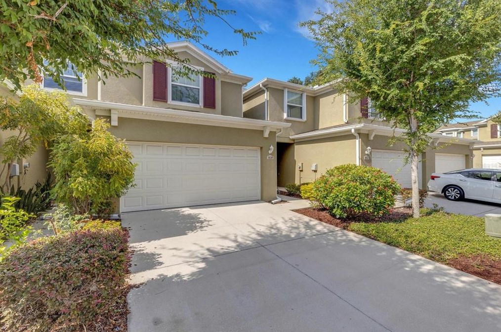 10509 Whittington Ct, Largo, FL 33773-1868
