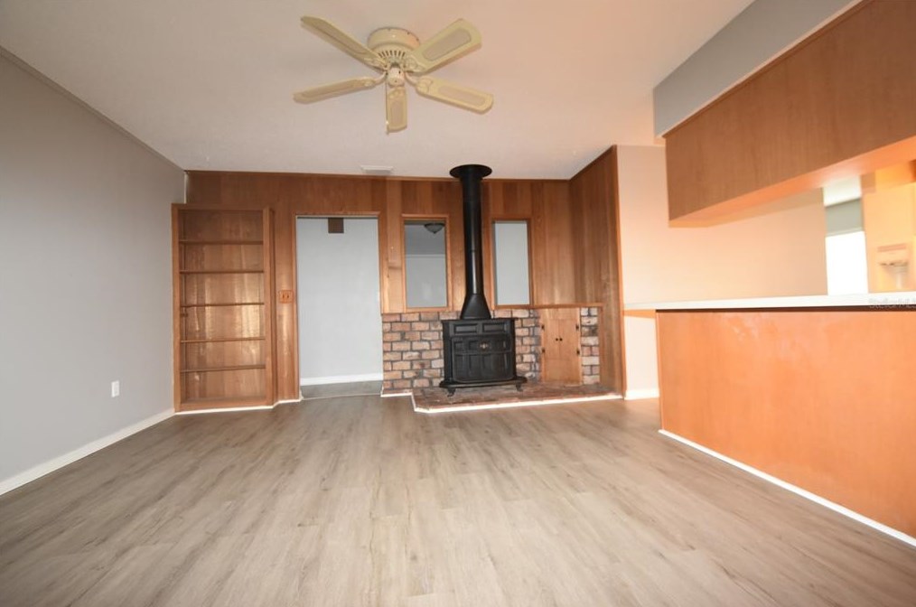 13916 Briardale Ln, Tampa, FL 33618-2116