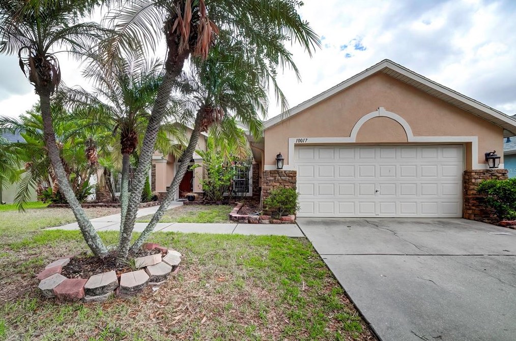 10017 Remington Dr, Riverview, FL 33578
