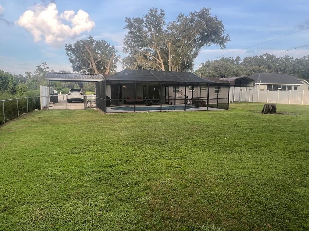 1534 Mclin Dr, Plant City FL  33565-5268 exterior