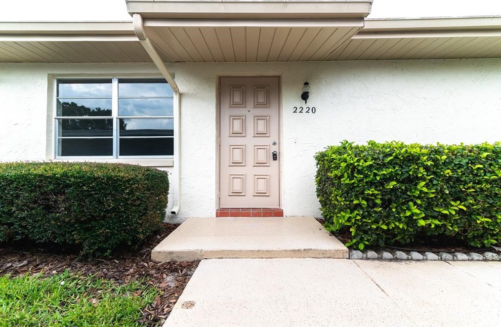 2220 Grenadier Dr #2220, Ruskin, FL 33573