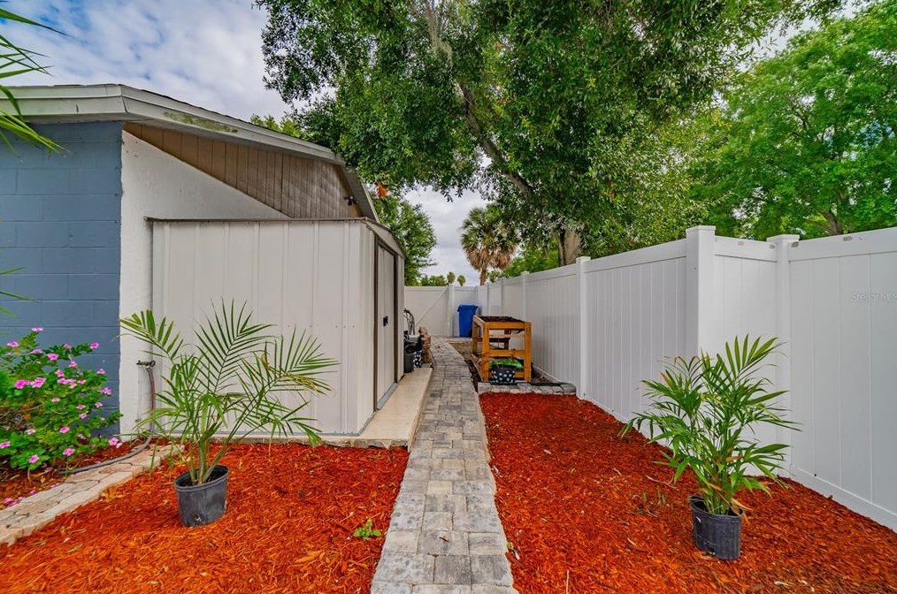 11309 Plumtree Ct, Riverview FL 33579-7014 exterior