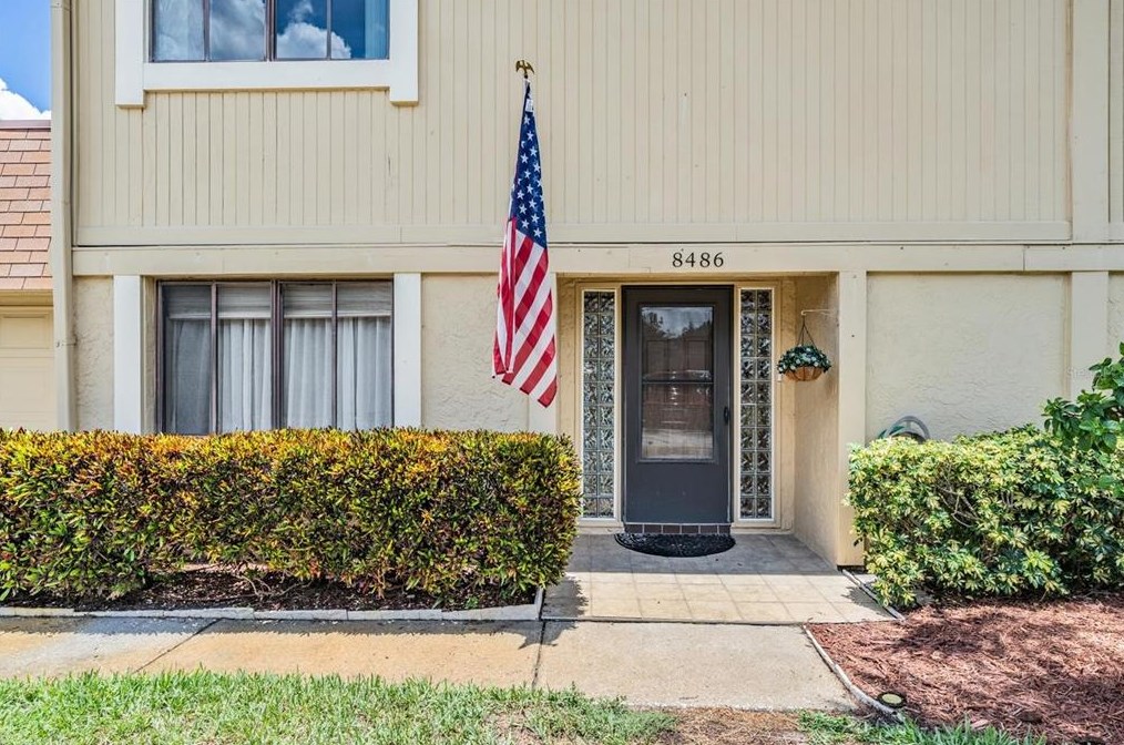 8486 17th St, Saint Petersburg, FL 33702-2846
