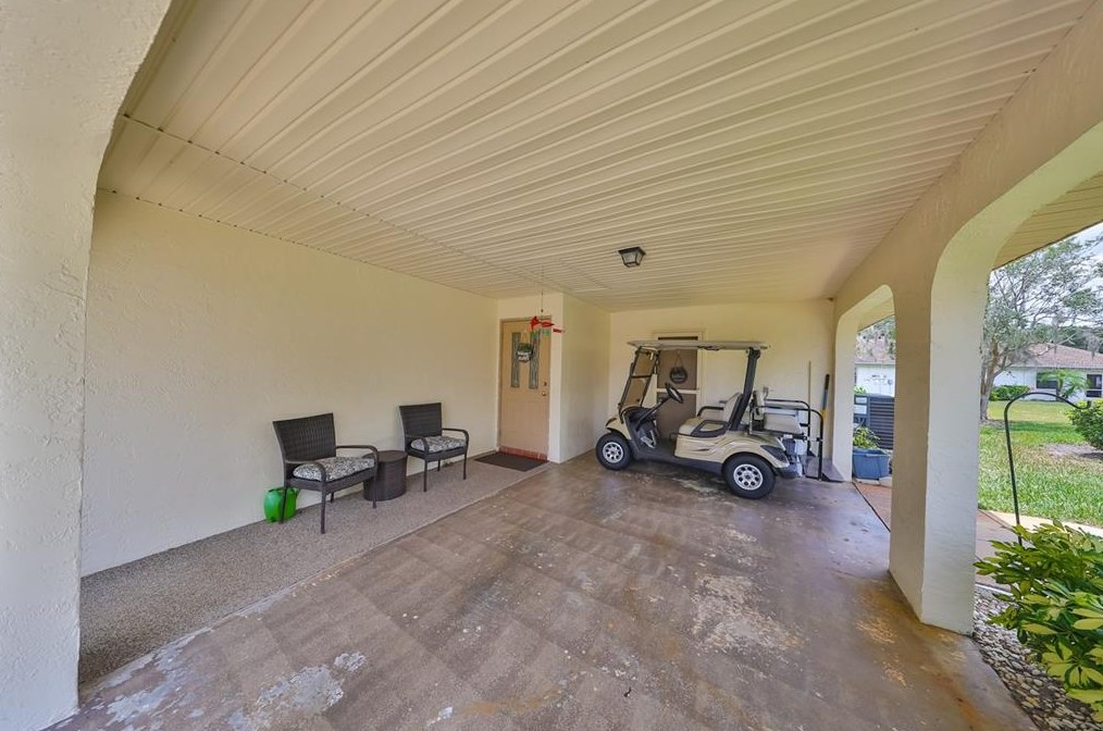 2033 Heathfield Cir #255, Ruskin, FL 33573