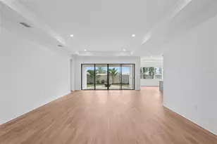 8320 Golden Bch Ct, Parrish, FL 34219 - Photo 10