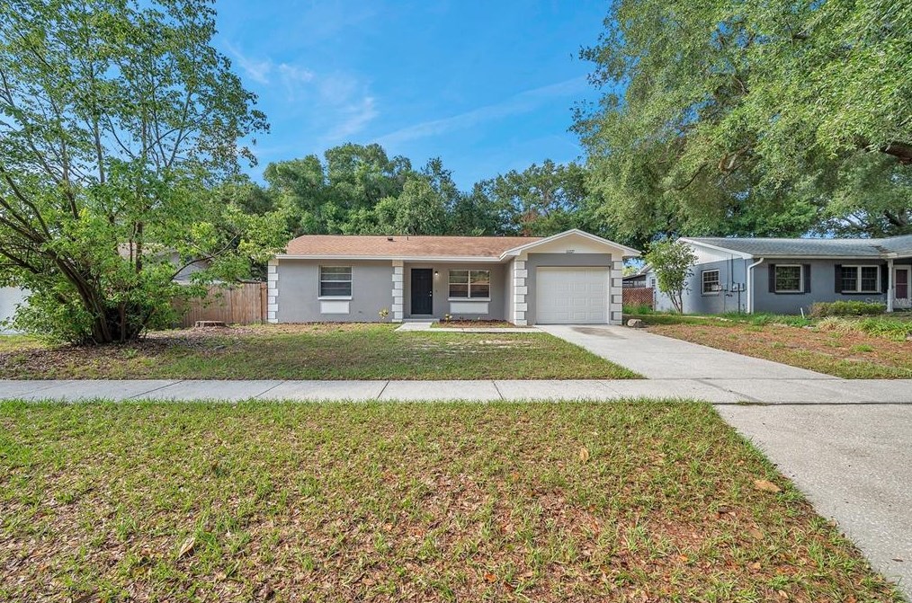 11227 Taft Ln, Seffner, FL 33584